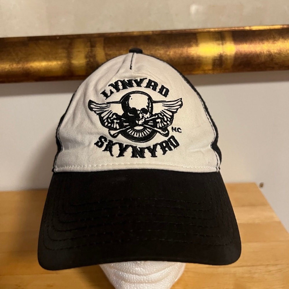 Vintage Lynard Skynyrd Black Hat Cap Truckers